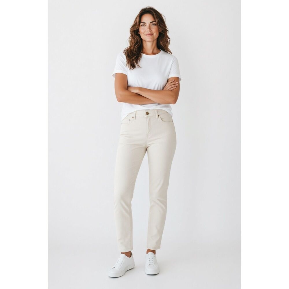 Ann Taylor cream colored velvet pants NWOT